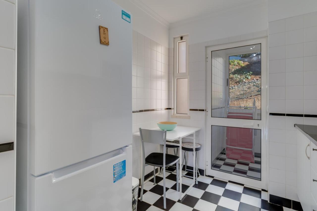 Ajuda I Appartement Funchal  Buitenkant foto